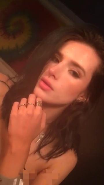 6P Bella Thorne Topless Photos