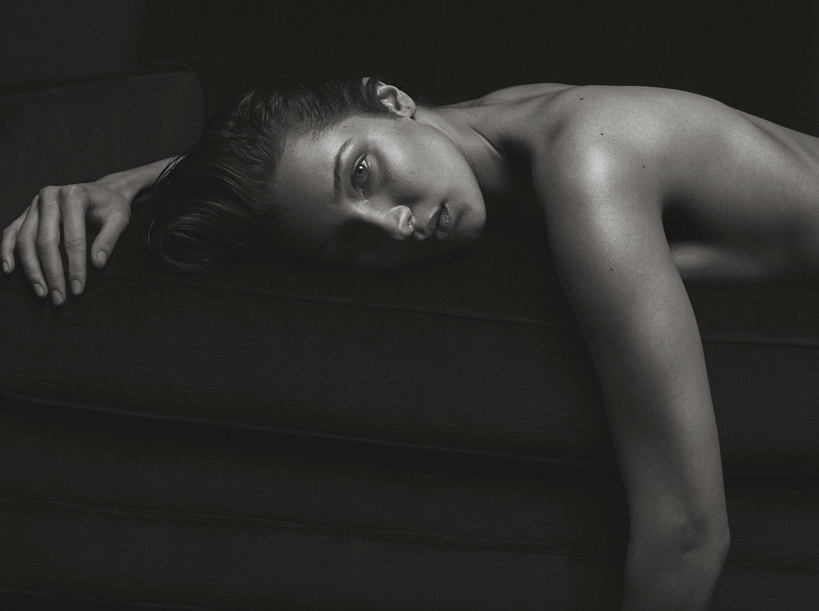 11P Bella Hadid Topless Photos
