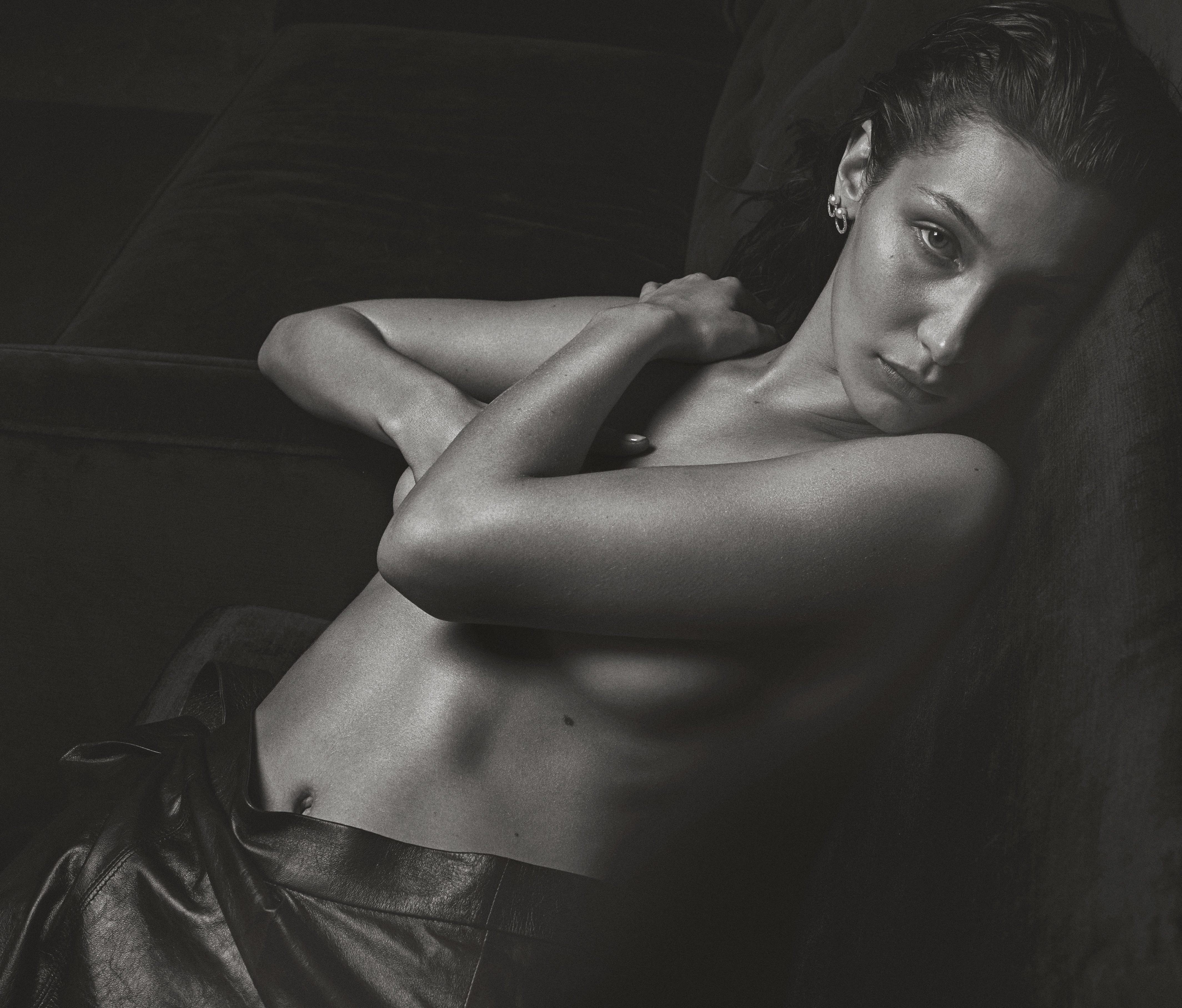 11P Bella Hadid Topless Photos