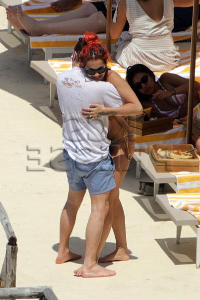 25P Rita Ora Topless