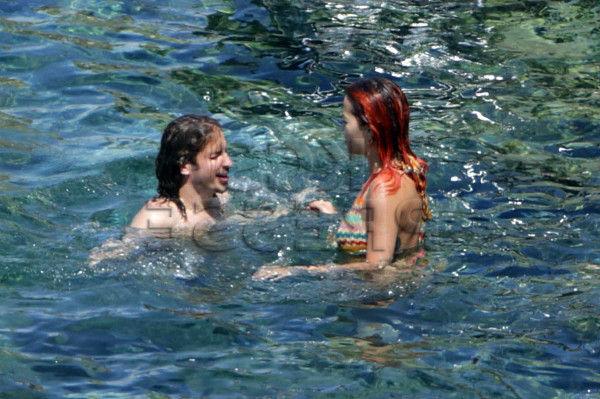 25P Rita Ora Topless