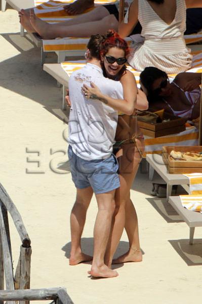 25P Rita Ora Topless