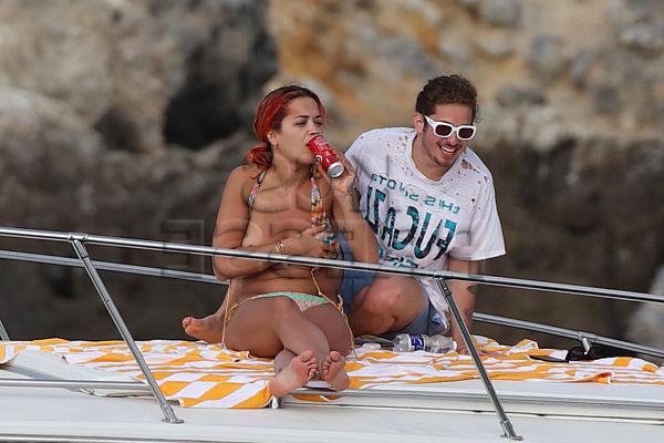 25P Rita Ora Topless