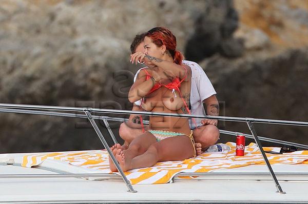 25P Rita Ora Topless