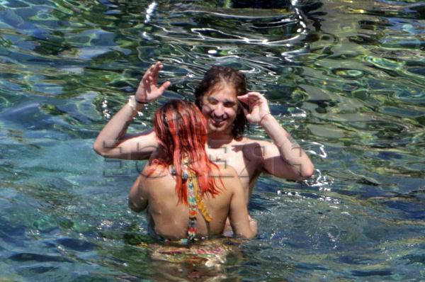 25P Rita Ora Topless