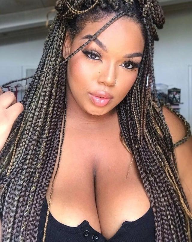 25P Big Black Babes