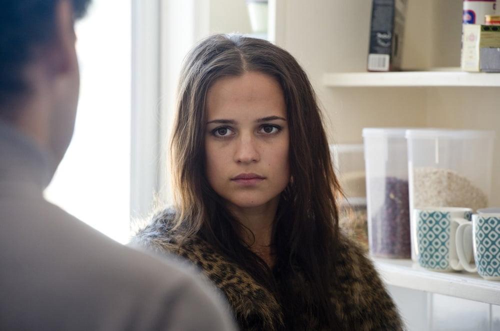 25P cute Alicia Vikander