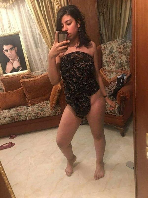 25P Cute NRI Babe With Hot Nudes