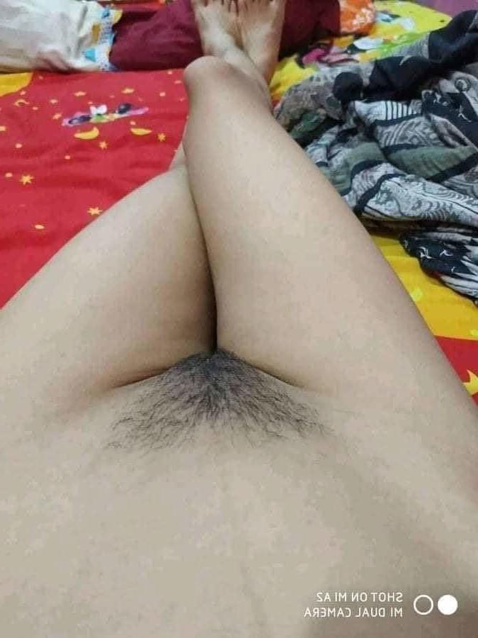 12P Desi Cute girl selfie