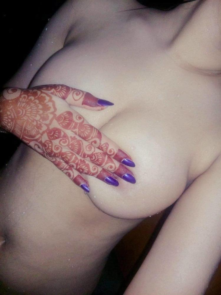 9P Cute and Sexy Bangladeshi Girl with Awesome Nude Figure