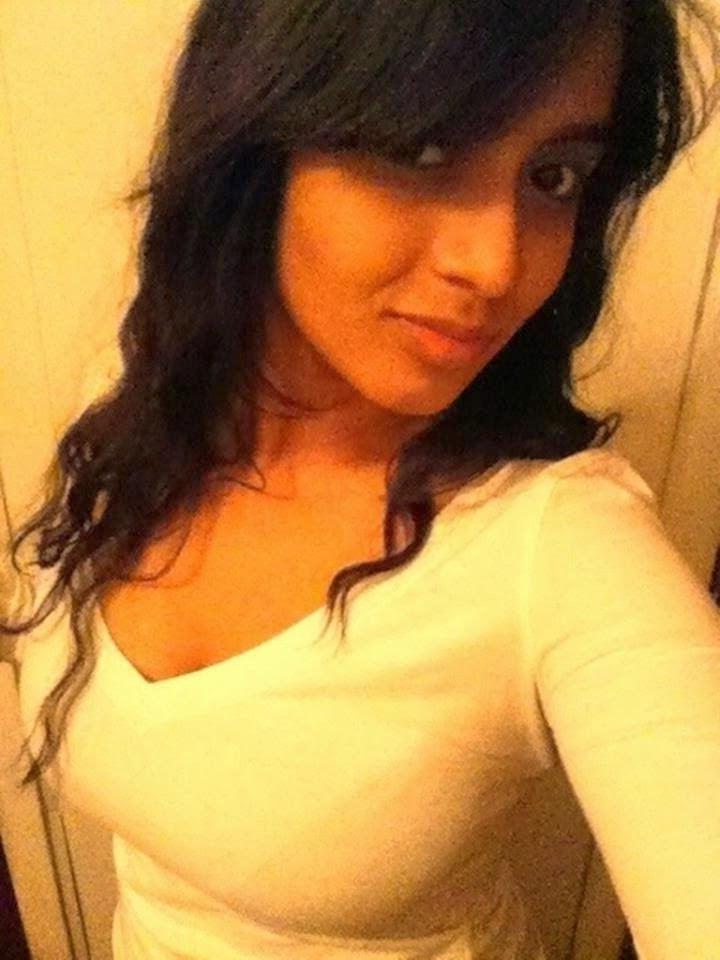 25P Cute Amateur Indian exposed