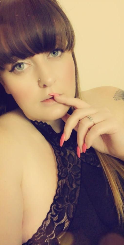 25P Louise, sexy UK Chunky MILF Slut