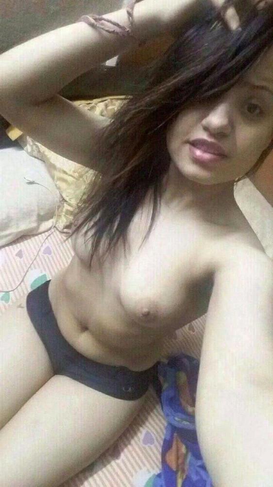 18P BD cute girl