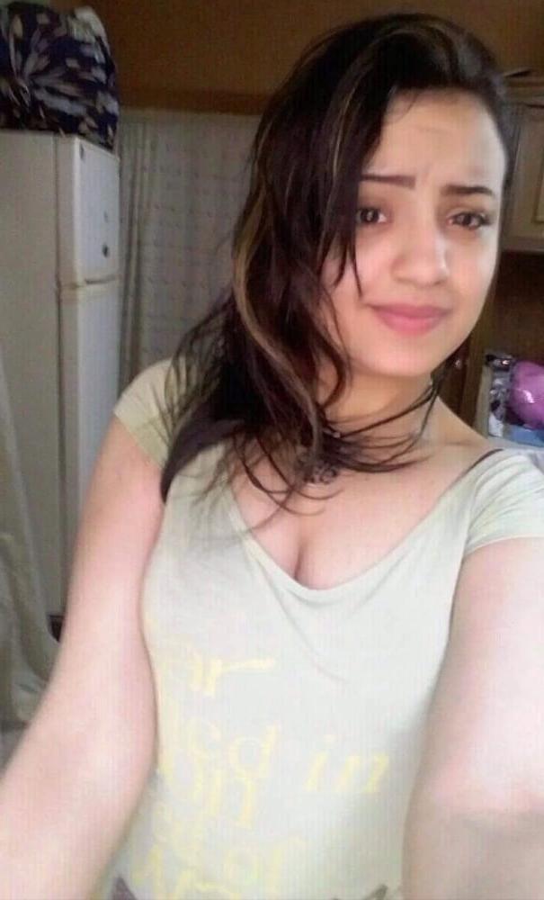 18P BD cute girl