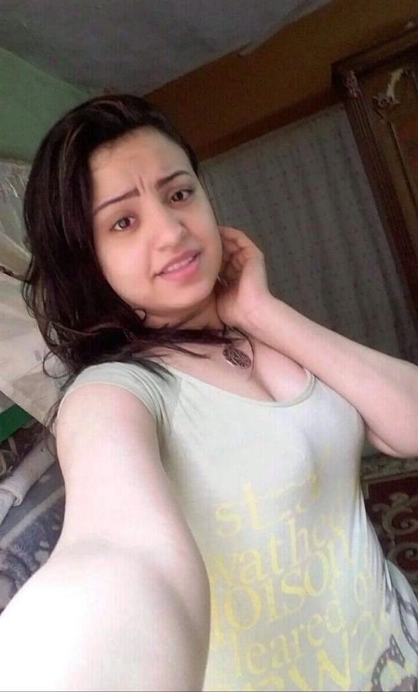 18P BD cute girl