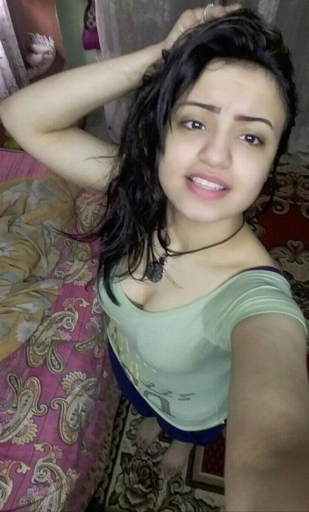 18P BD cute girl