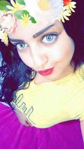 25P Chubby bd girl