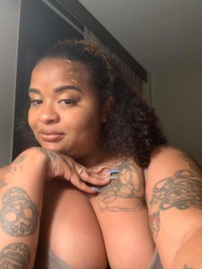 22P Juicy Pretty Bbw