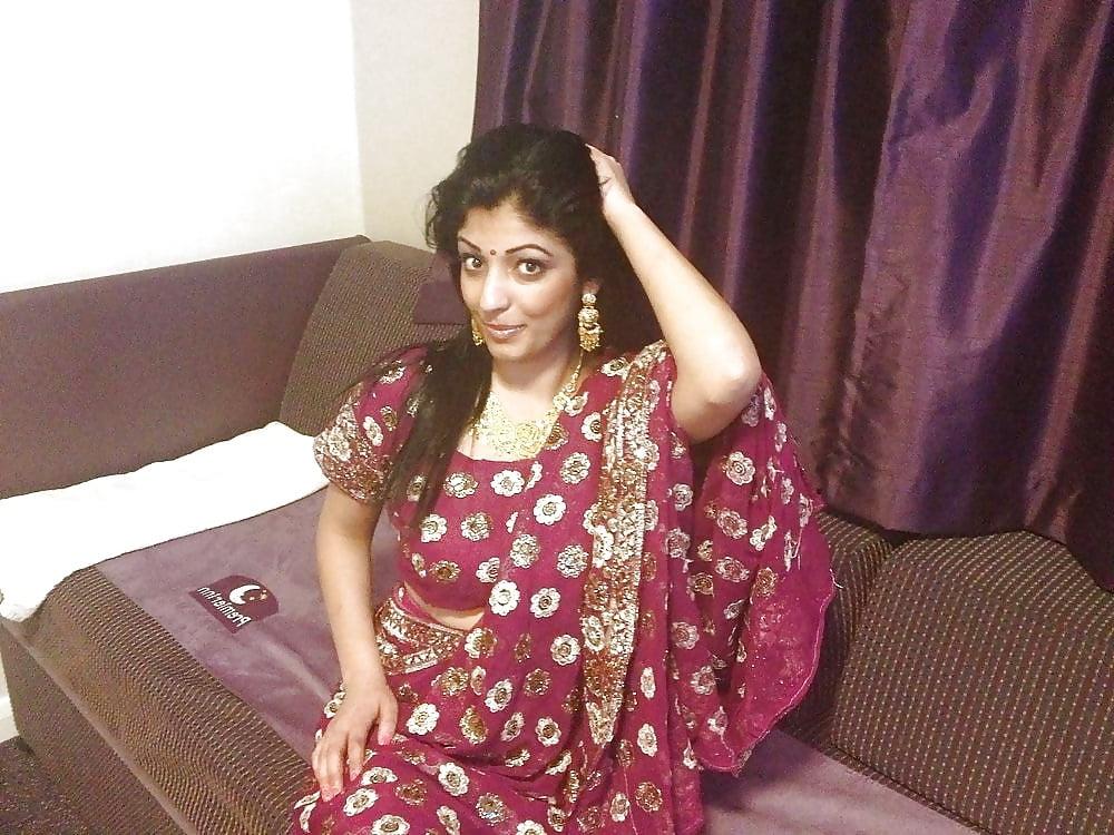 12P British Indian Bride In Hotel