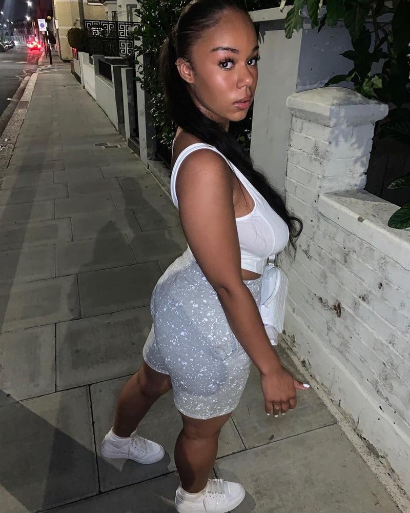 25P Piss on her big black tits