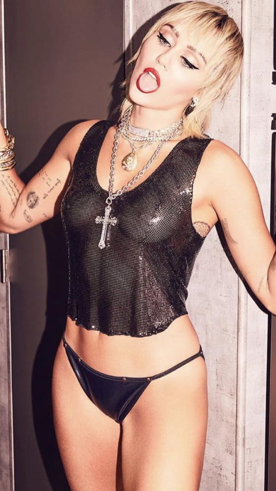 8P Miley Cyrus (NEW) All Aboard The Wank Express Train FAP FAP
