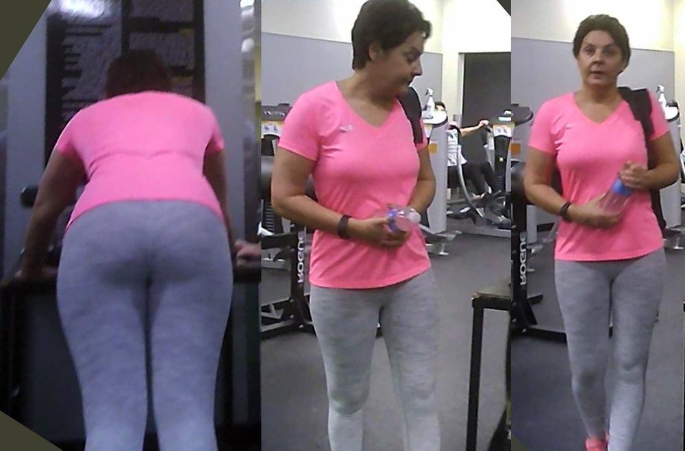 8P British Granny in Gym