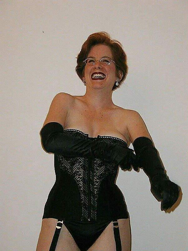19P Goddess MILF
