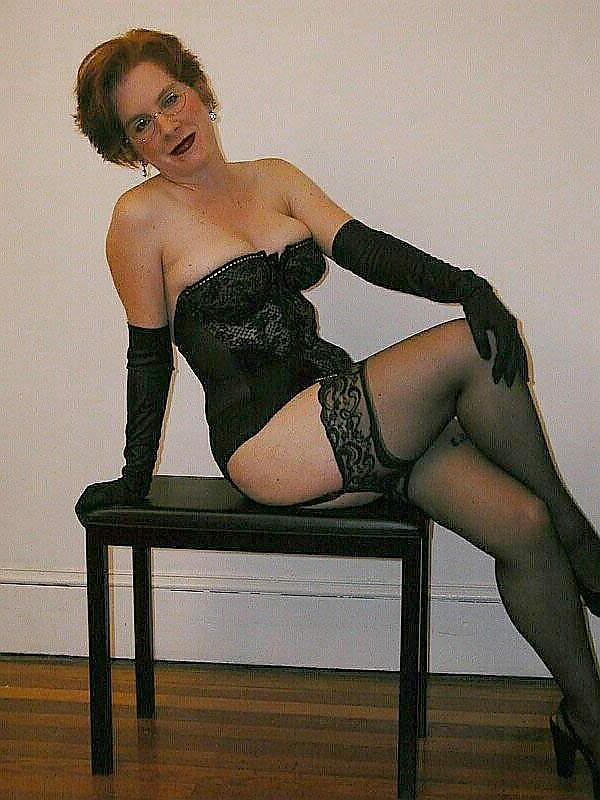 19P Goddess MILF
