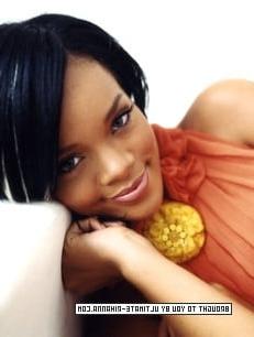 25P cute Rihanna