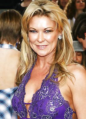 22P My fav british milfs- claire king