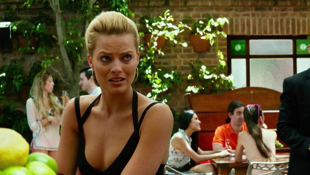 25P cute Margot Robbie 3