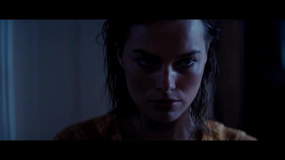 25P cute Margot Robbie 3