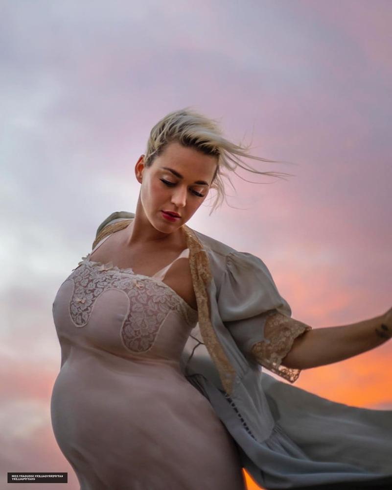 25P cute Katy Perry
