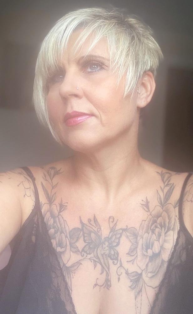 25P Georgie, sexy UK Chunky MILF Slut