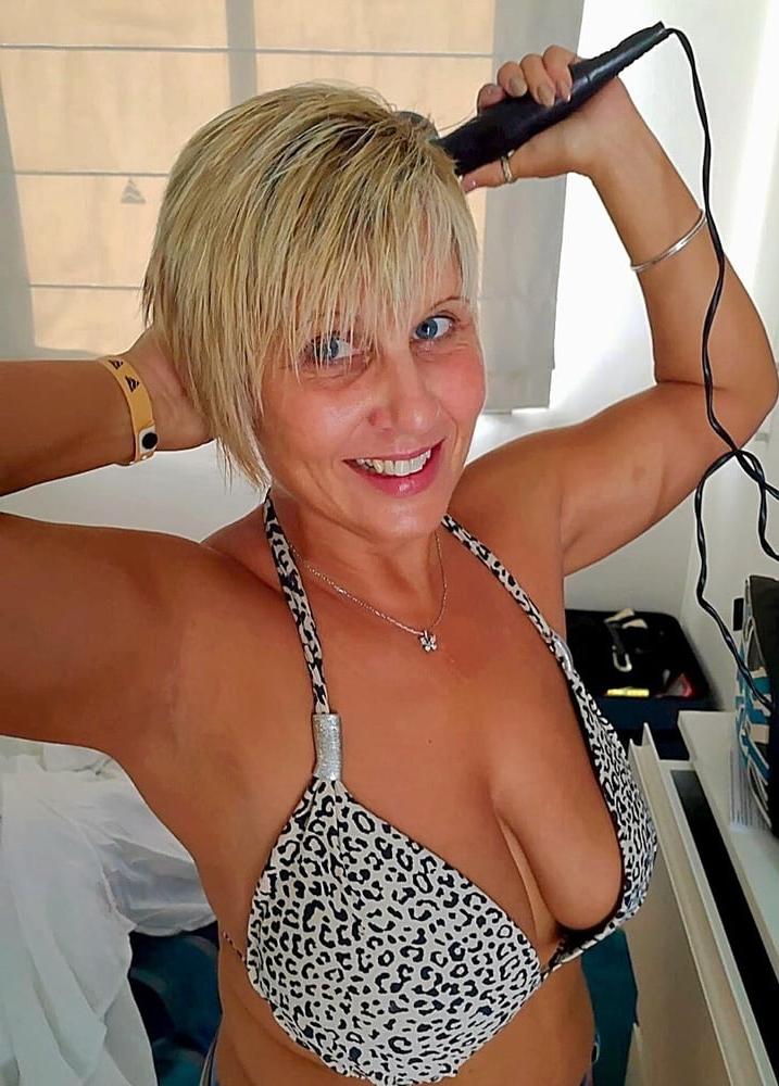 25P Georgie, sexy UK Chunky MILF Slut