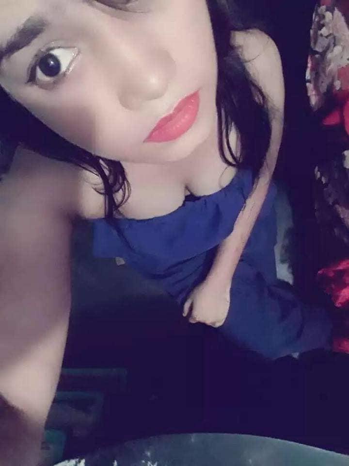 12P bangladeshi cute girl in pink sharee nude