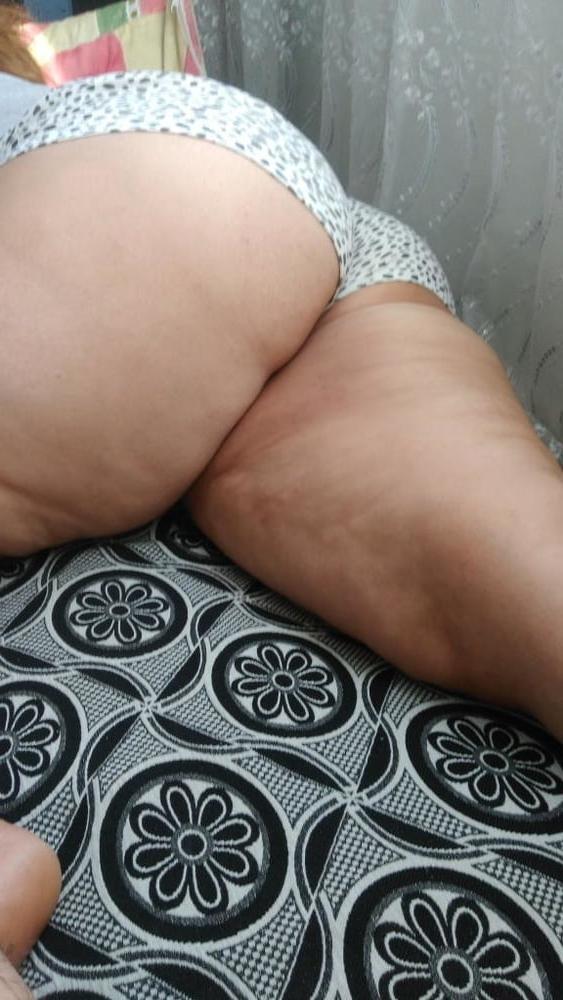 8P my fat bitch 28