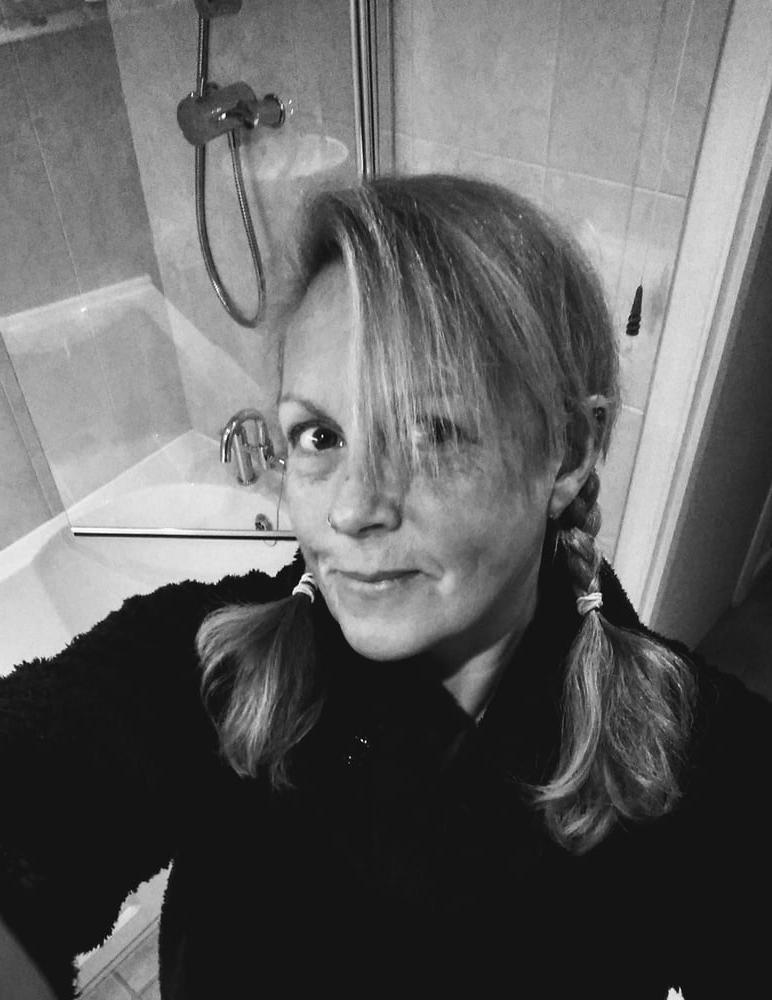 17P Freya, sexy UK Chunky MILF Slut