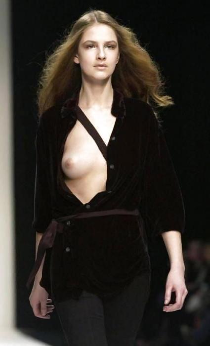 24P Beautiful Fashion Models by TROC