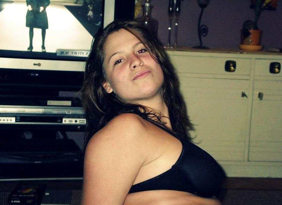 25P yummy  chubby girl mmm