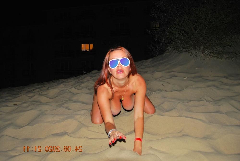 21P Bitch on the beach