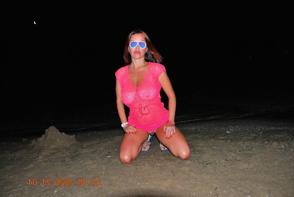21P Bitch on the beach