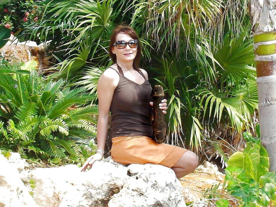 25P 2 Sandra Wilson Mature Slut- Red Deer Alberta