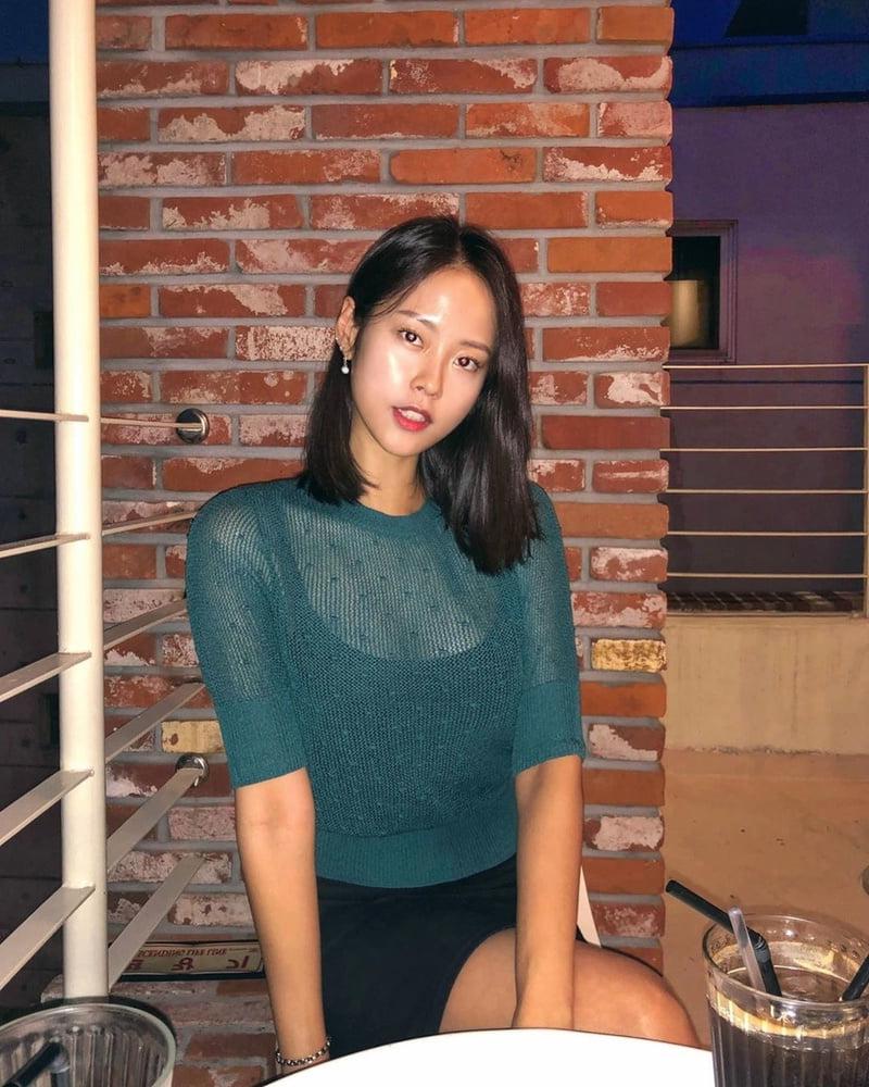 18P IM A KOREAN BITCH FOR YOU TO ENJOY