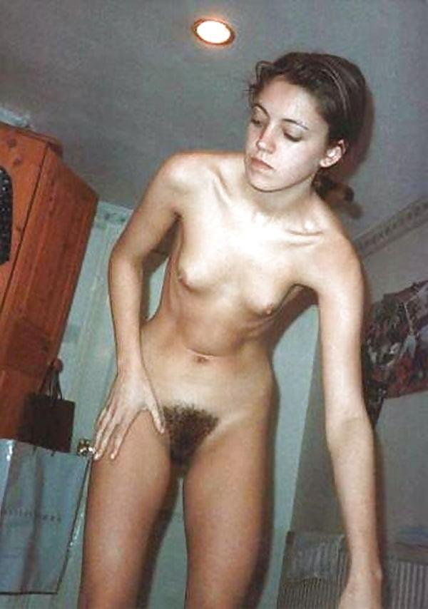 25P My campaign to bring back lush pussy hair (20)