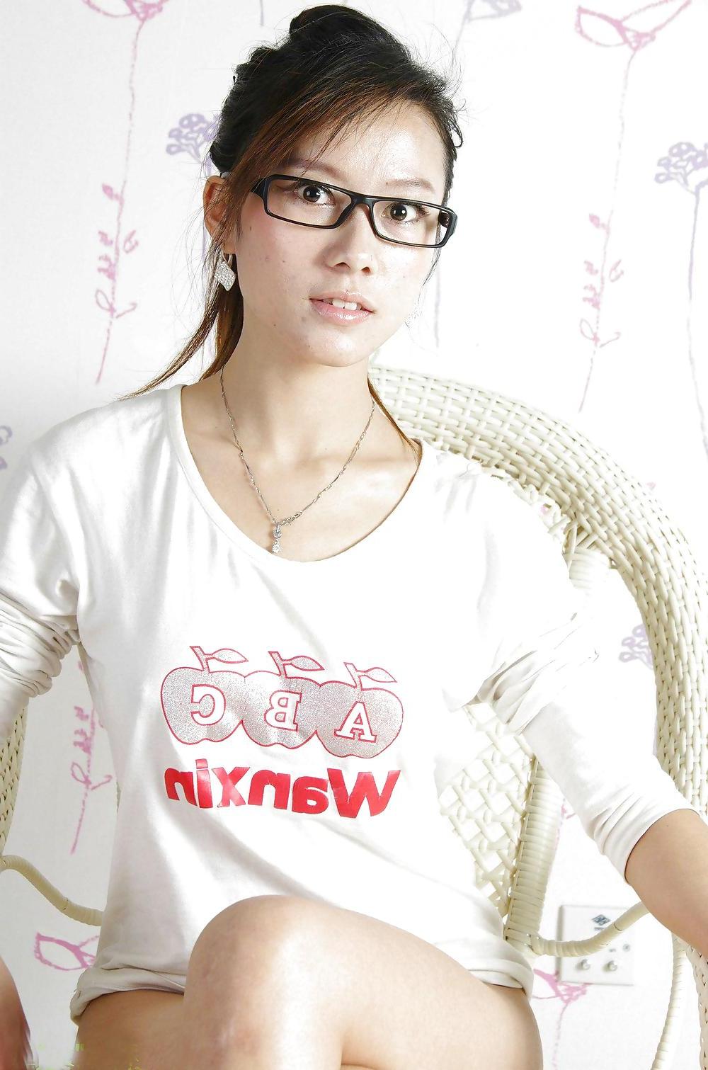 10P CUTE CHINESE YU