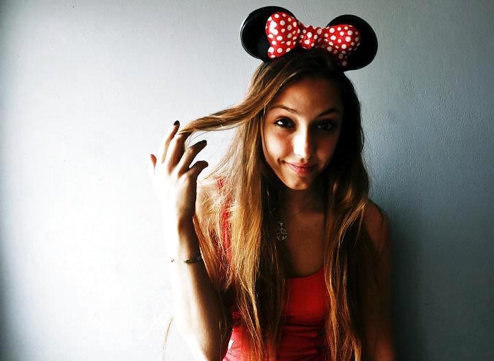 25P Cute Teen Luciana - BBenito