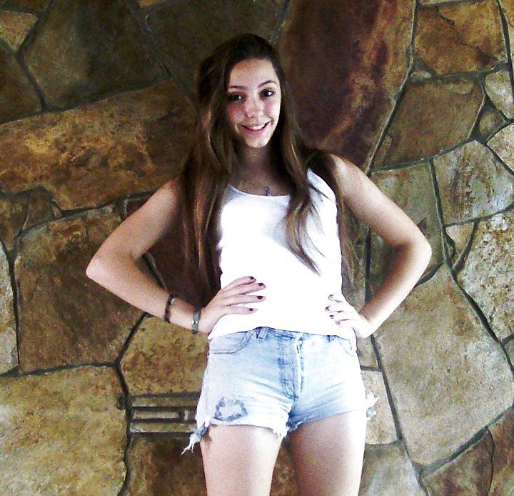 25P Cute Teen Luciana - BBenito