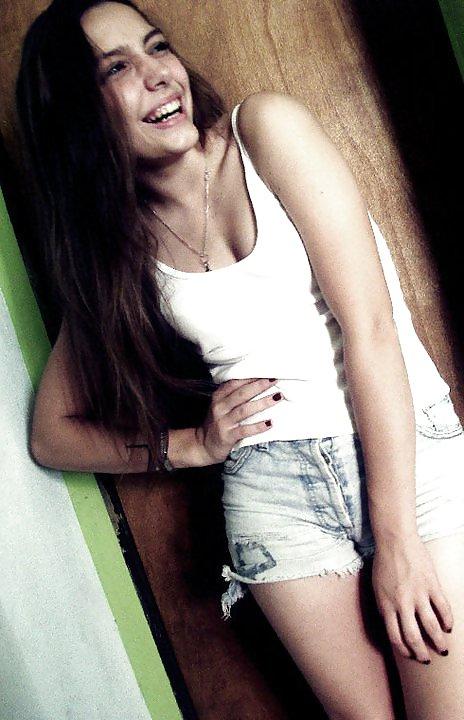 25P Cute Teen Luciana - BBenito