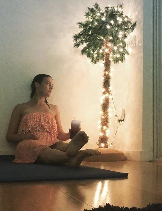 25P cute Brie Larson